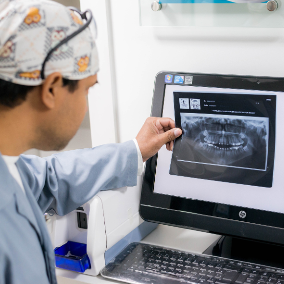 Exames de imagem podem prevenir complicações